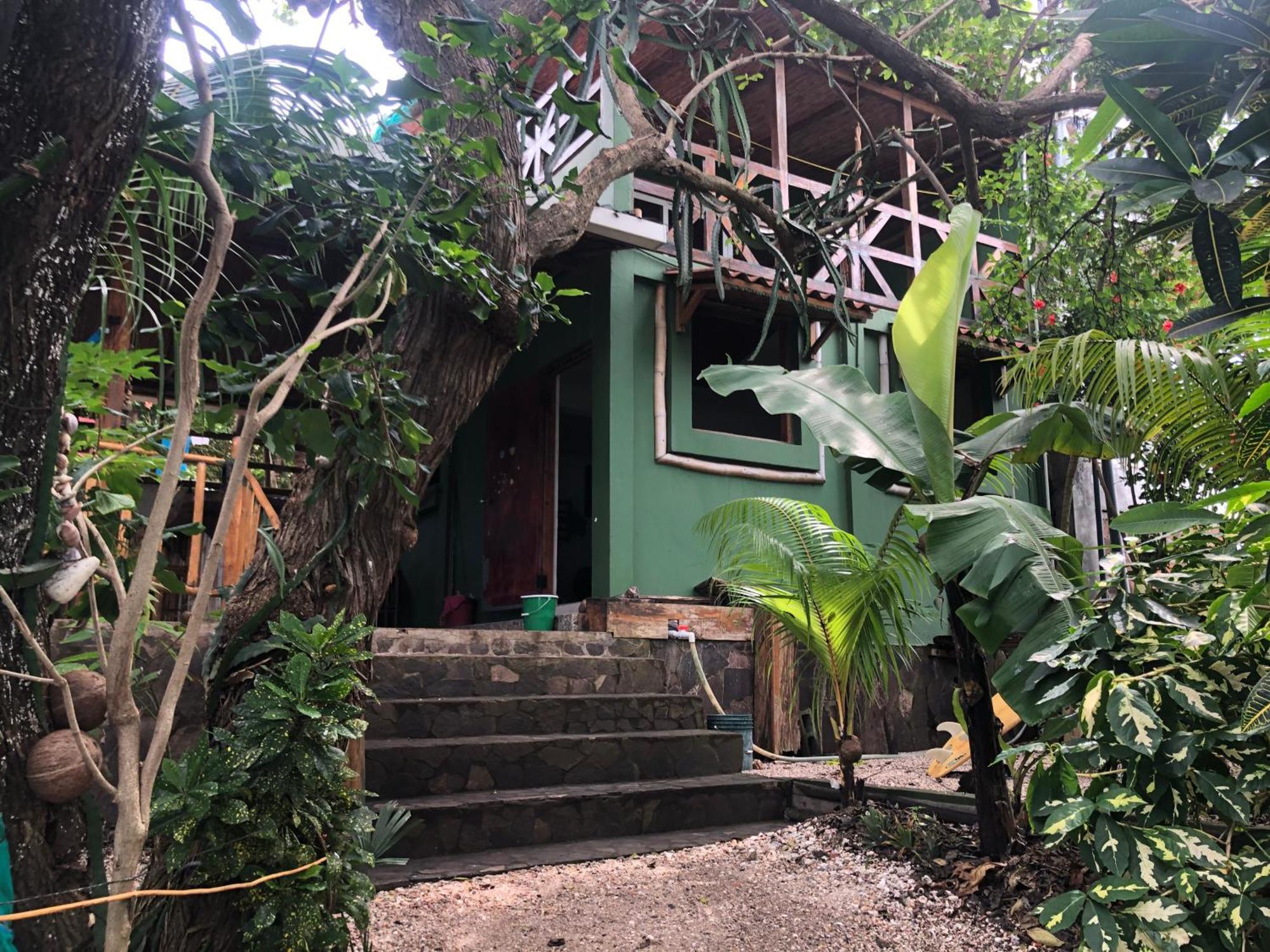 Bed and Breakfast El Marabu Chill'N Surf Aposentillo Екстер'єр фото