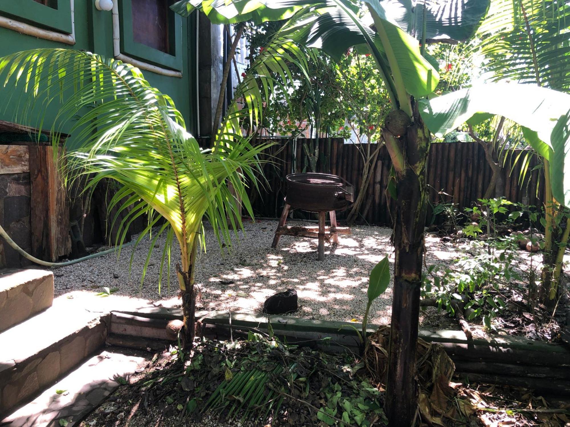 Bed and Breakfast El Marabu Chill'N Surf Aposentillo Екстер'єр фото